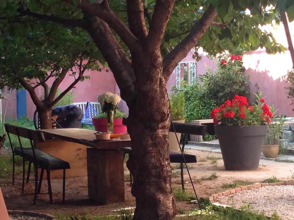 Jardin Vieux Port Panier Hotell Marseille Rom bilde